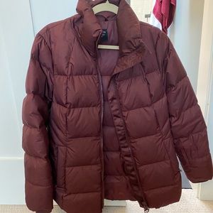 Athleta gently worn puffer jacket